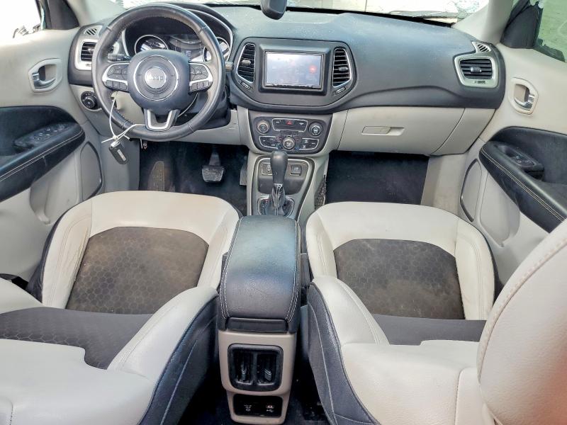77075455 :رقم المزاد ، 3C4NJCBB0KT637270 vin ، 2019 Jeep Compass مزاد بيع
