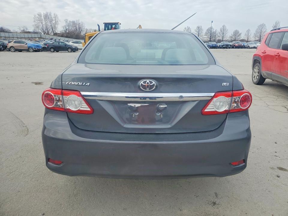 78961735 :رقم المزاد ، 2T1BU4EE0CC826236 vin ، 2012 Toyota Corolla مزاد بيع