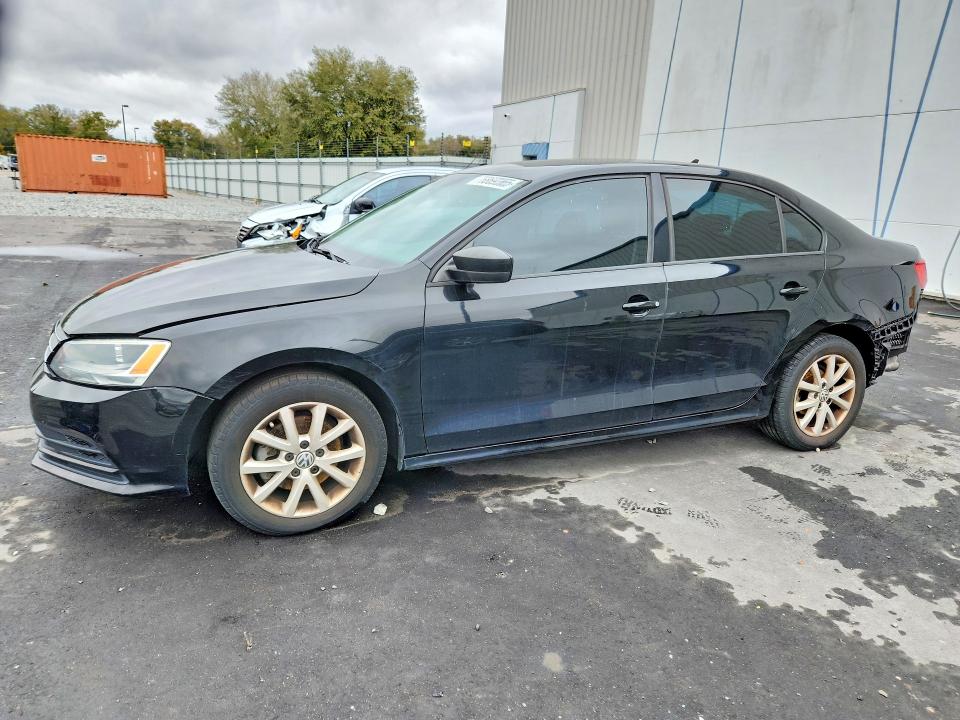 Продажа на аукционе авто 2015 Volkswagen Jetta, vin: 3VWD17AJ6FM237772, номер лота: 76869365