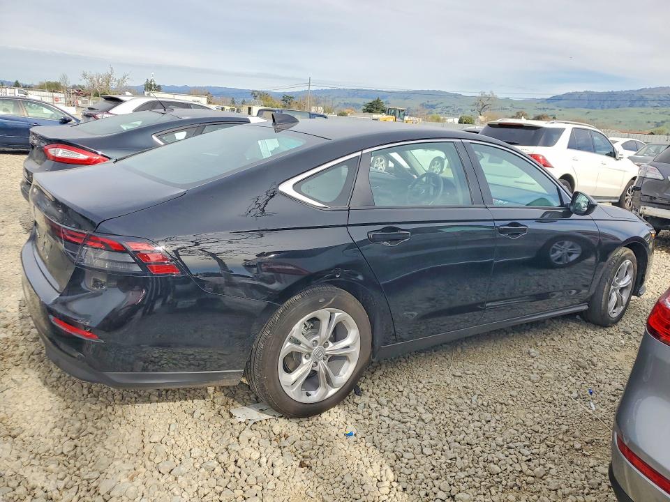 76839455 :رقم المزاد ، 1HGCY1F23SA046702 vin ، 2025 Honda Accord مزاد بيع