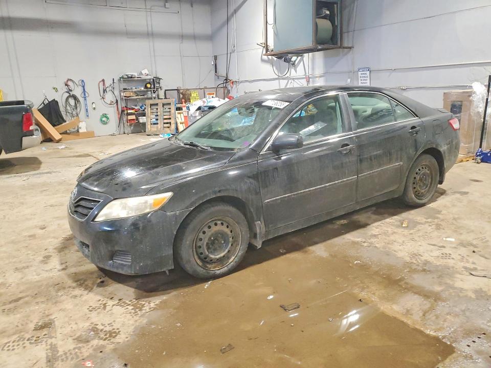77136255 :رقم المزاد ، 4T1BF3EK9BU182274 vin ، 2011 Toyota Camry Base مزاد بيع