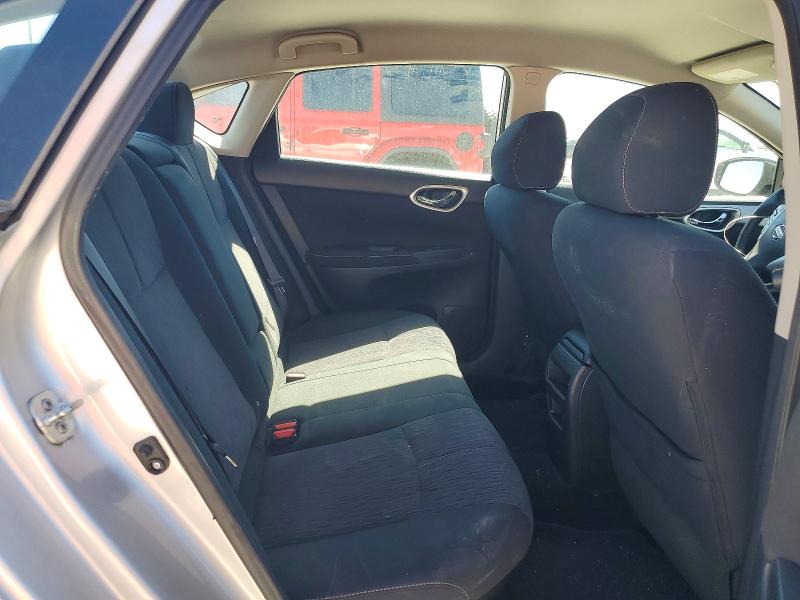 2015 Nissan Sentra მანქანა იყიდება აუქციონზე, vin: 3N1AB7AP1FY339791, აუქციონის ნომერი: 76187945