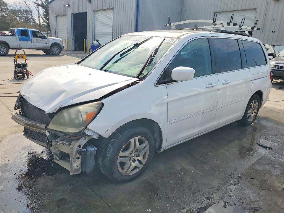 76487825 :رقم المزاد ، 5FNRL387X5B098626 vin ، 2005 Honda Odyssey مزاد بيع