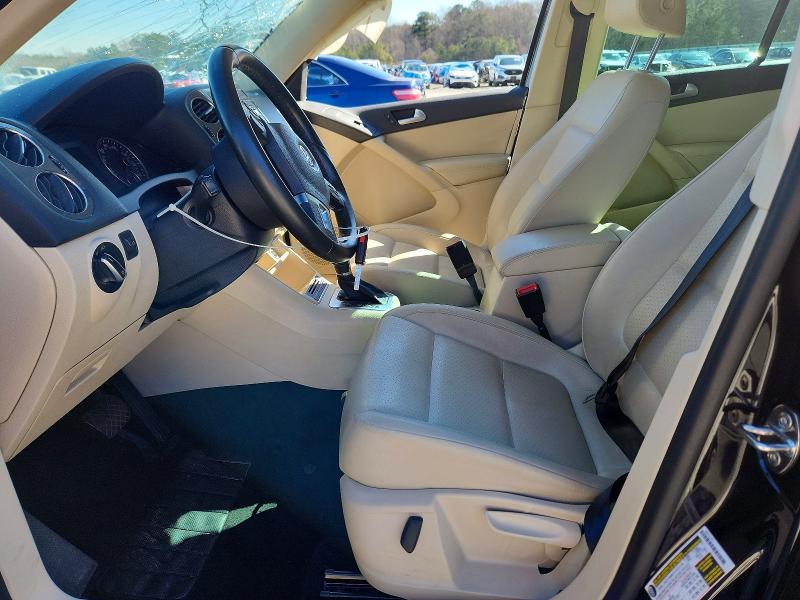 77774615 :رقم المزاد ، WVGAV7AX1FW545359 vin ، 2015 Volkswagen Tiguan مزاد بيع