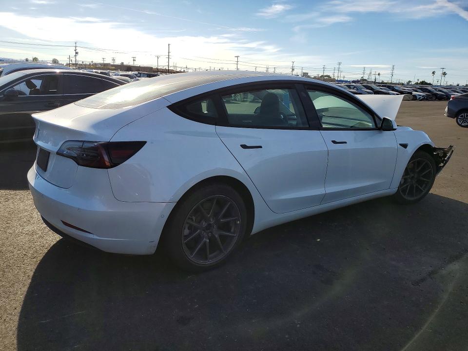 79100655 :رقم المزاد ، 5YJ3E1EA3NF166527 vin ، 2022 Tesla Model 3 مزاد بيع
