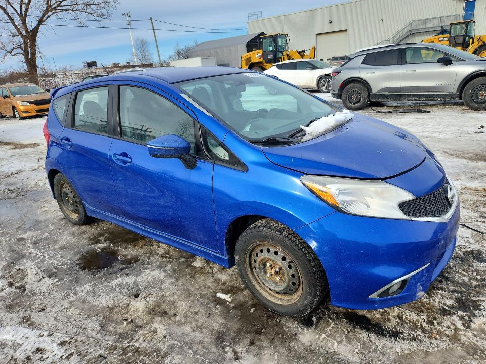 77606015 :رقم المزاد ، 3N1CE2CP2FL428606 vin ، 2015 Nissan Versa Note مزاد بيع