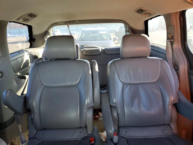76265275 :رقم المزاد ، 5TDBA22C15S053190 vin ، 2005 Toyota Sienna مزاد بيع