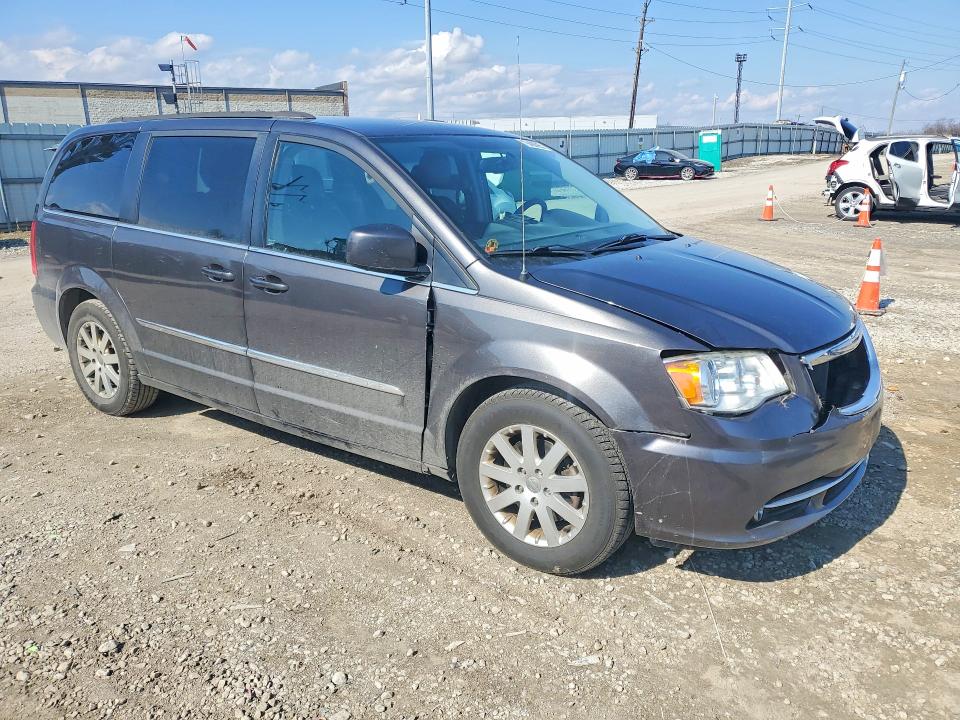 79400865 :رقم المزاد ، 2C4RC1BG4FR577482 vin ، 2015 Chrysler Town & Country مزاد بيع