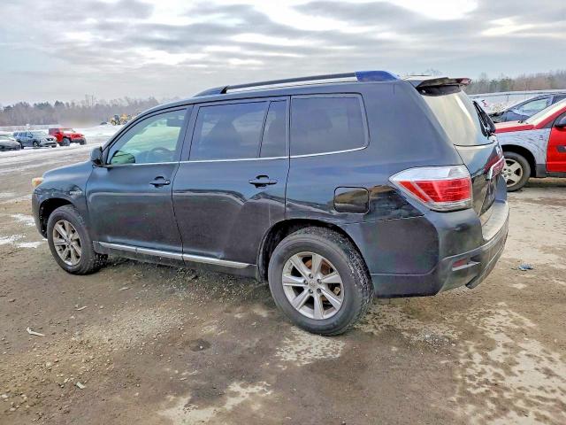 76205185 :رقم المزاد ، JTEBC3EH5D2017012 vin ، 2013 Toyota Highlander مزاد بيع