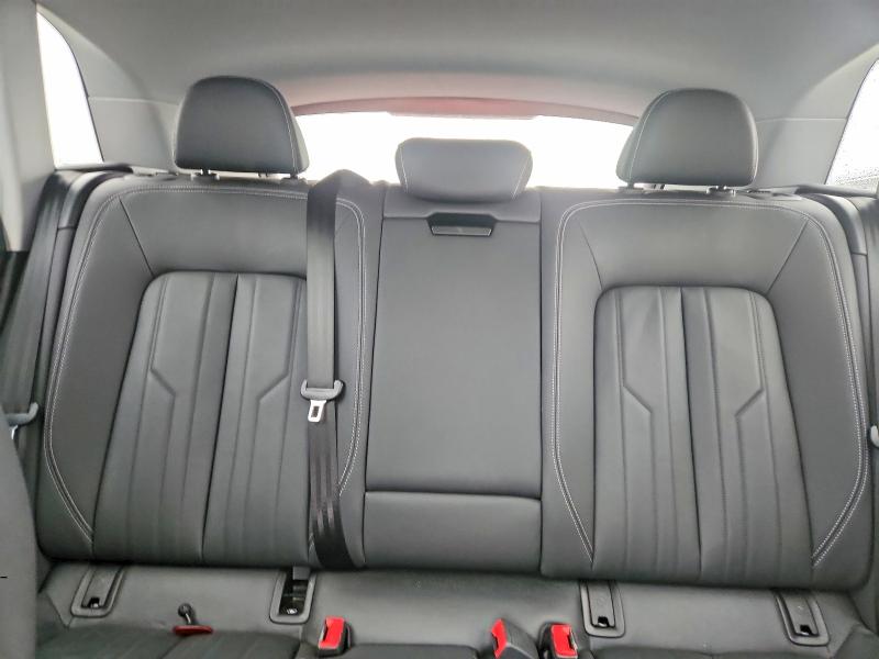 Продажа на аукционе авто 2021 Audi E-tron, vin: WA1AAAGE8MB018548, номер лота: 76467745
