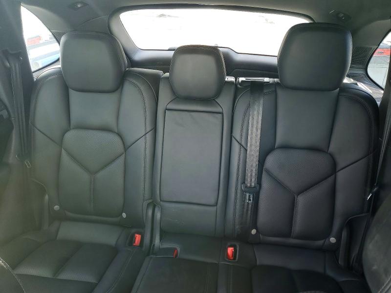 2016 Porsche Cayenne მანქანა იყიდება აუქციონზე, vin: WP1AA2A21GLA10086, აუქციონის ნომერი: 77515555