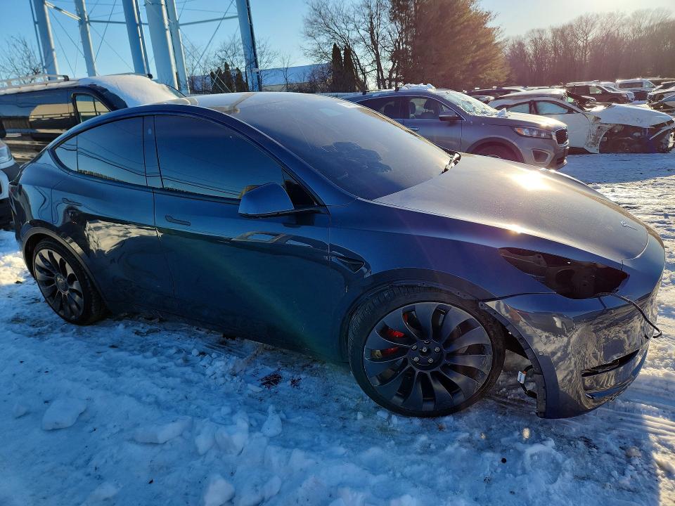 Продажа на аукционе авто 2021 Tesla Model Y, vin: 5YJYGDEF8MF230444, номер лота: 75441205