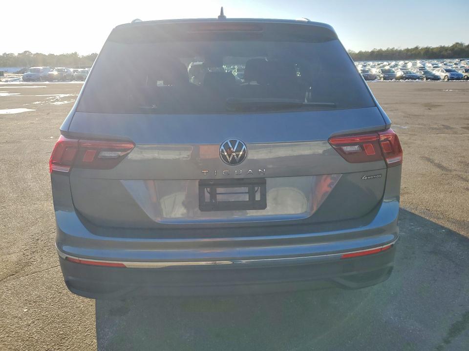 Продажа на аукционе авто 2024 Volkswagen Tiguan, vin: 3VVFB7AXXRM142957, номер лота: 79285385