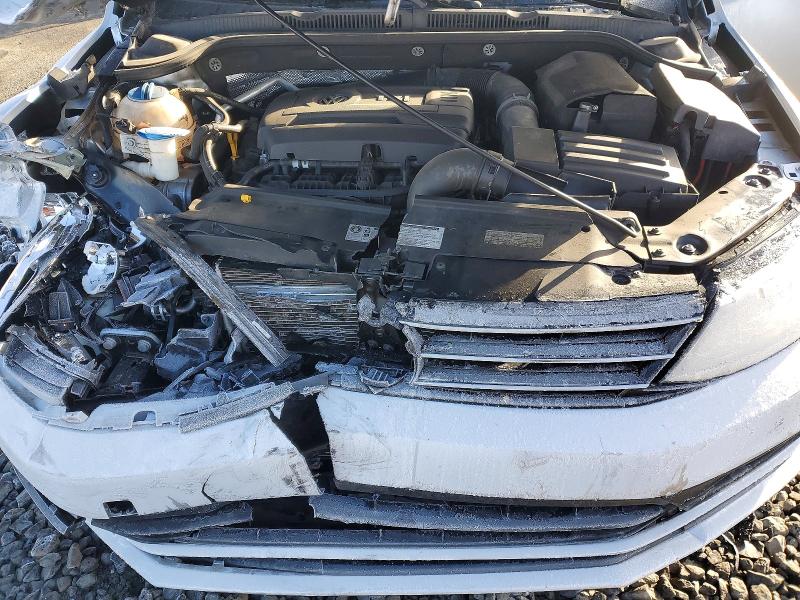 77389255 :رقم المزاد ، 3VWD07AJ9FM255718 vin ، 2015 Volkswagen Jetta مزاد بيع