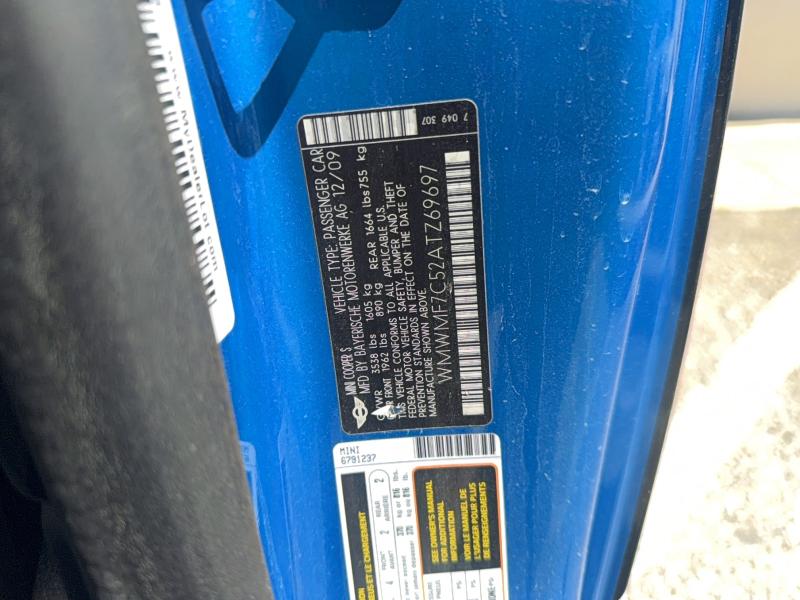 2010 Mini Cooper მანქანა იყიდება აუქციონზე, vin: WMWMF7C52ATZ69697, აუქციონის ნომერი: 79034725