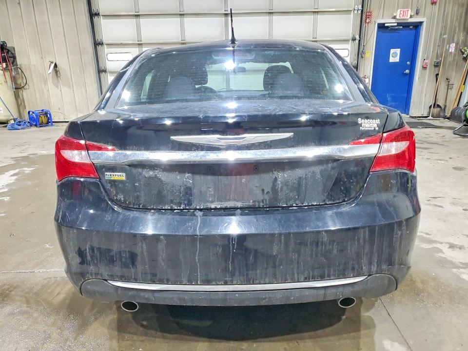 78099785 :رقم المزاد ، 1C3CCBBGXEN115150 vin ، 2014 Chrysler 200 مزاد بيع