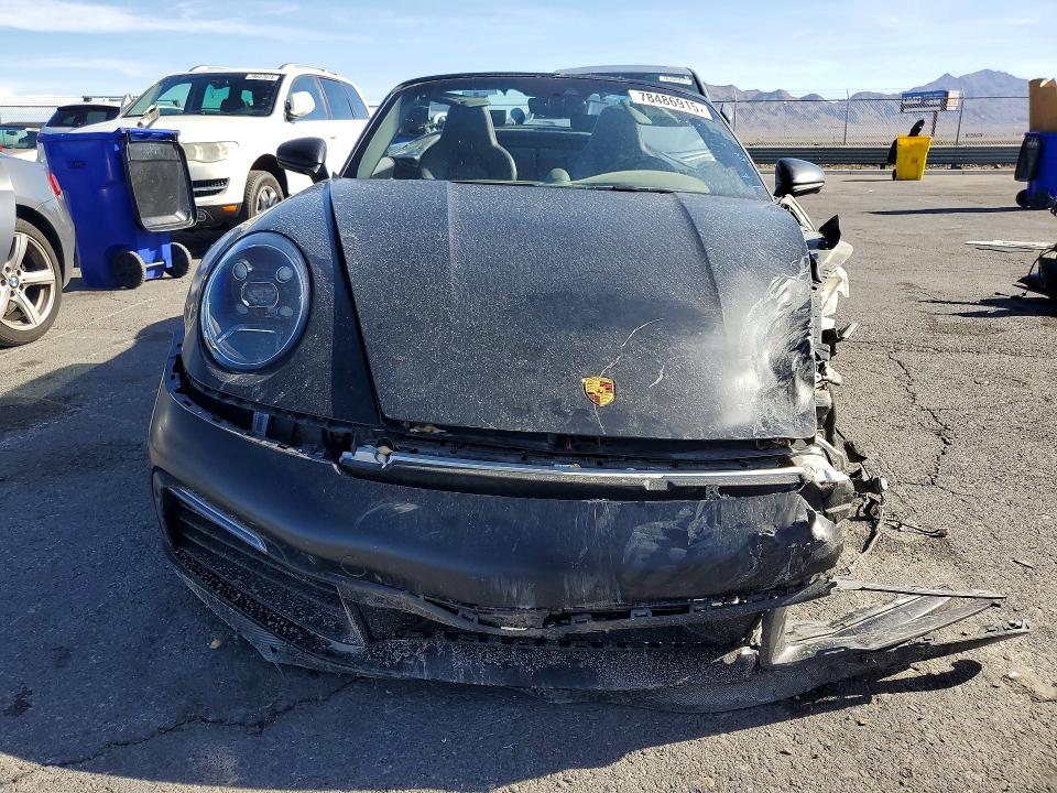 78486915 :رقم المزاد ، WP0CB2A95NS245601 vin ، 2022 Porsche 911 مزاد بيع