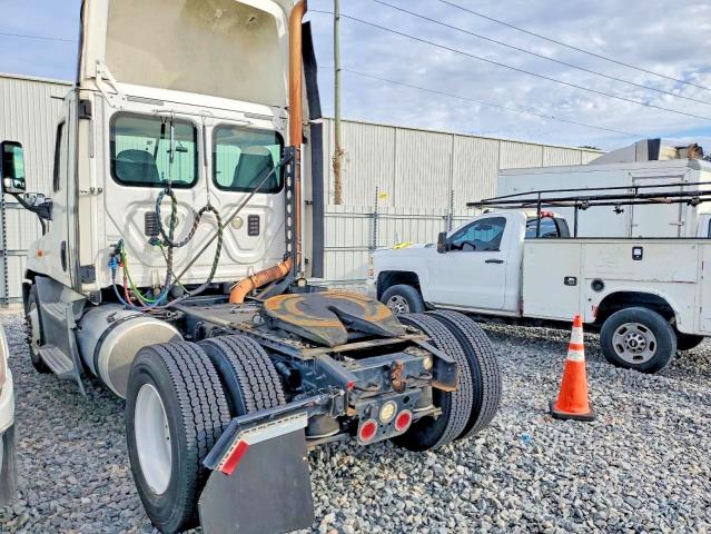 2016 Freightliner Cascadia 1 მანქანა იყიდება აუქციონზე, vin: 1FUBGEDV5GLHC5665, აუქციონის ნომერი: 72888335