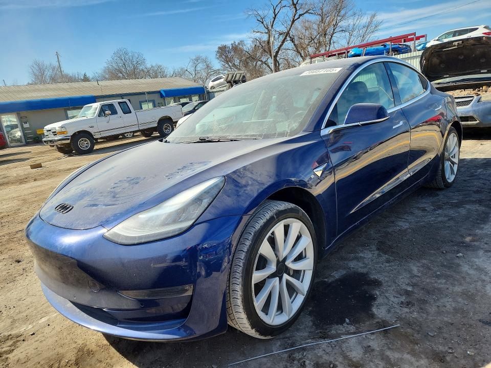 Продажа на аукционе авто 2018 Tesla Model 3, vin: 5YJ3E1EA6JF018253, номер лота: 78057105