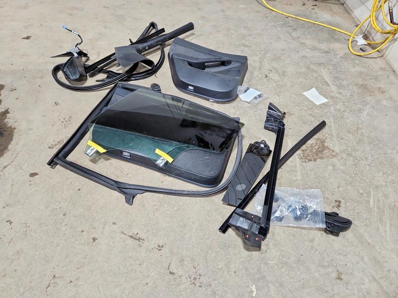 Продажа на аукционе авто 2023 Tesla Model 3, vin: 5YJ3E1EC9PF697946, номер лота: 75442195