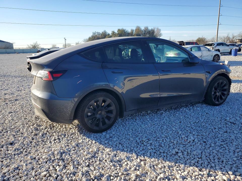 2022 Tesla Model Y მანქანა იყიდება აუქციონზე, vin: 7SAYGAEEXNF422362, აუქციონის ნომერი: 74955395
