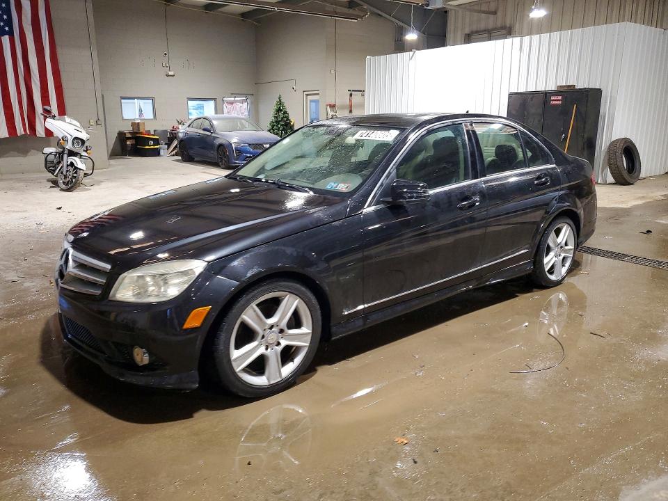 2010 Mercedes-benz C მანქანა იყიდება აუქციონზე, vin: WDDGF5EB2AR107011, აუქციონის ნომერი: 74140605