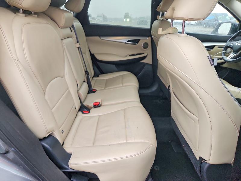 77652055 :رقم المزاد ، 3PCAJ5M14KF102553 vin ، 2019 Infiniti Qx50 مزاد بيع