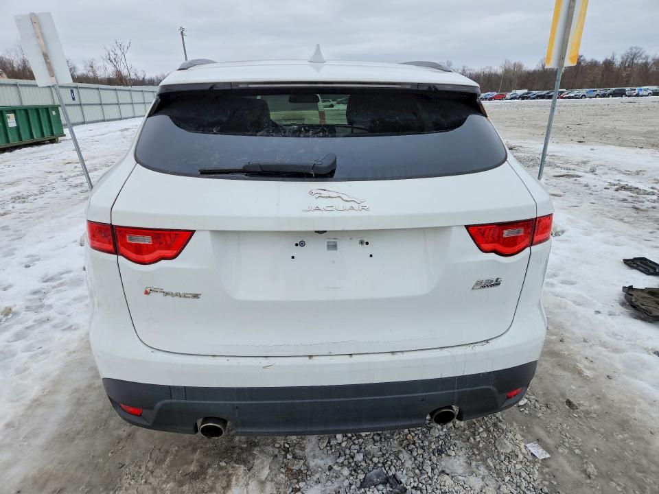 Продаж на аукціоні авто 2017 Jaguar F-pace, vin: SADCK2BV9HA065533, номер лоту: 77272425