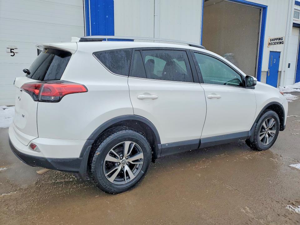 Продажа на аукционе авто 2018 Toyota Rav4 Le, vin: 2T3ZFREV6JW503933, номер лота: 76919335