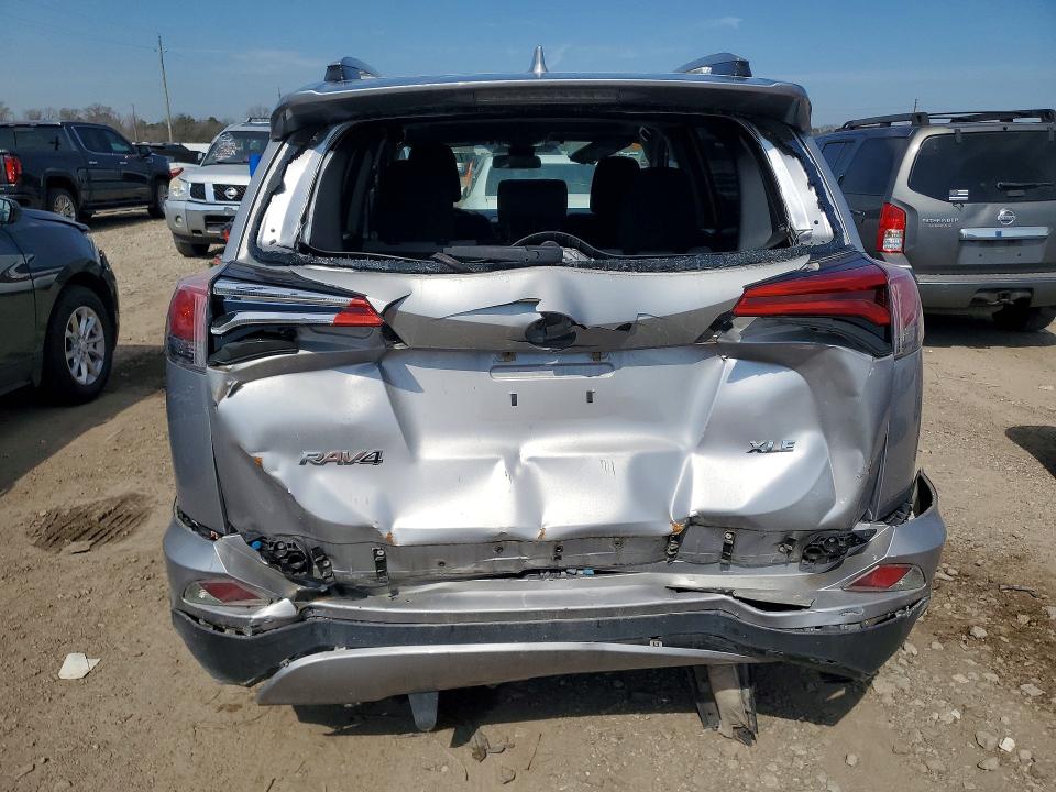 Продажа на аукционе авто 2017 Toyota Rav4, vin: 2T3WFREV9HW384045, номер лота: 77163925