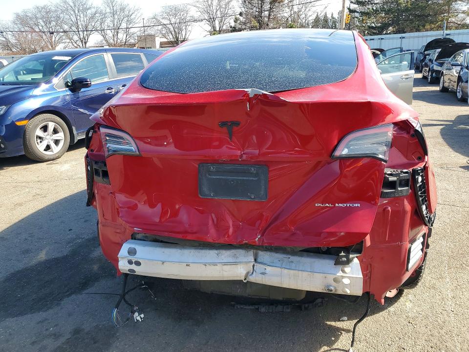 Продаж на аукціоні авто 2021 Tesla Model Y, vin: 5YJYGDEE1MF081074, номер лоту: 77865445