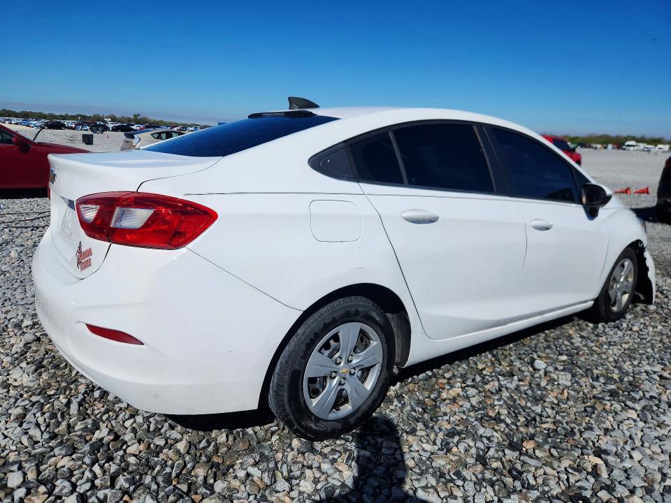 2017 Chevrolet Cruze მანქანა იყიდება აუქციონზე, vin: 1G1BC5SM9H7234422, აუქციონის ნომერი: 78136885