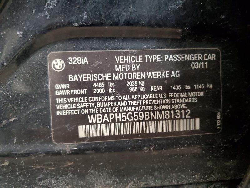 76222795 :رقم المزاد ، WBAPH5G59BNM81312 vin ، 2011 Bmw 328 I Sule مزاد بيع