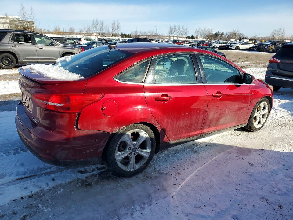Продажа на аукционе авто 2016 Ford Focus, vin: 1FADP3J25GL292015, номер лота: 77921315