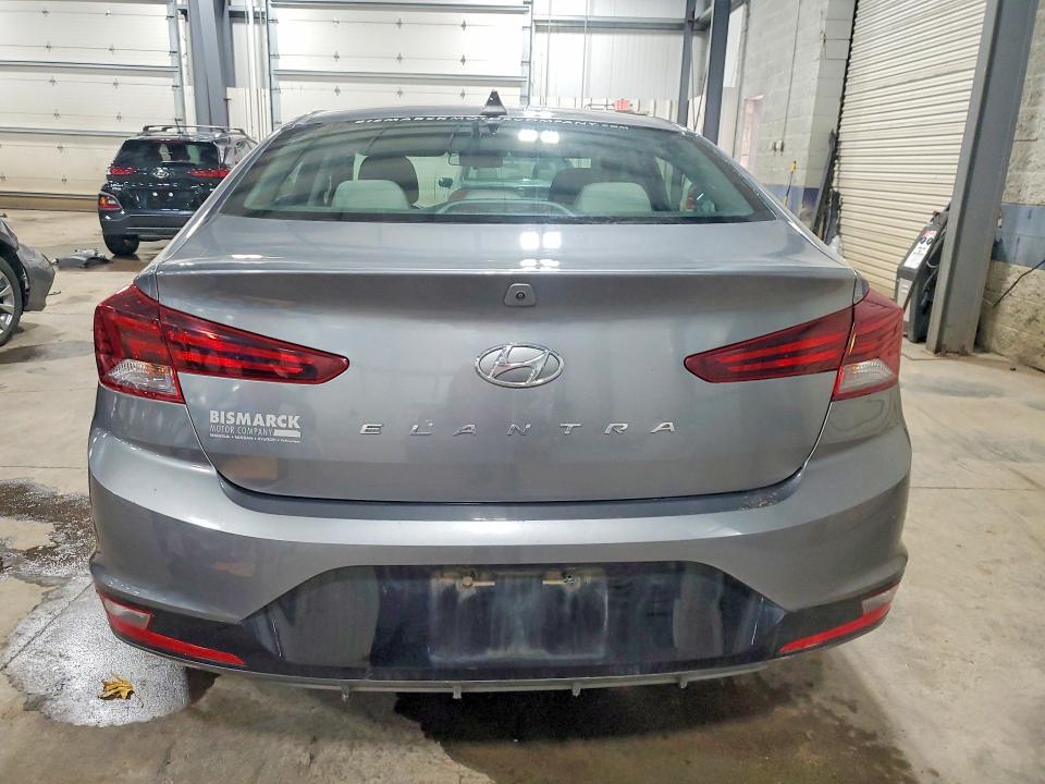 Aukcja sprzedaży 2019 Hyundai Elantra Se, vin: 5NPD84LF2KH440843, numer aukcji: 76610505