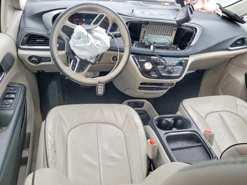 77384755 :رقم المزاد ، 2C4RC1N78HR709433 vin ، 2017 Chrysler Pacifica مزاد بيع