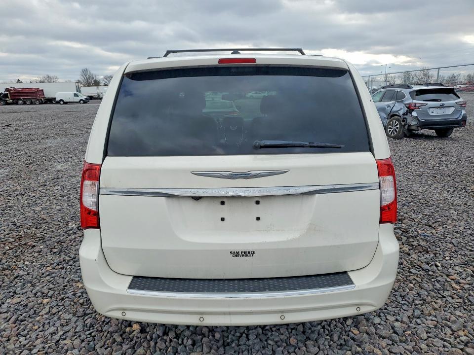 2013 Chrysler Town & Country მანქანა იყიდება აუქციონზე, vin: 2C4RC1CG8DR531746, აუქციონის ნომერი: 78311555