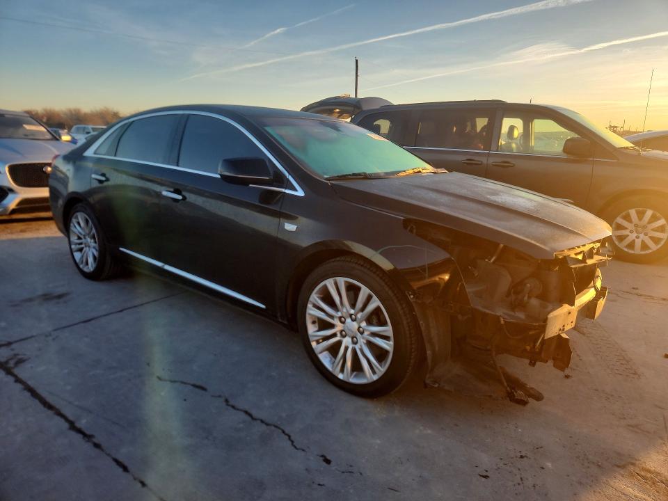 76188505 :رقم المزاد ، 2G61M5S3XK9149539 vin ، 2019 Cadillac Xts مزاد بيع