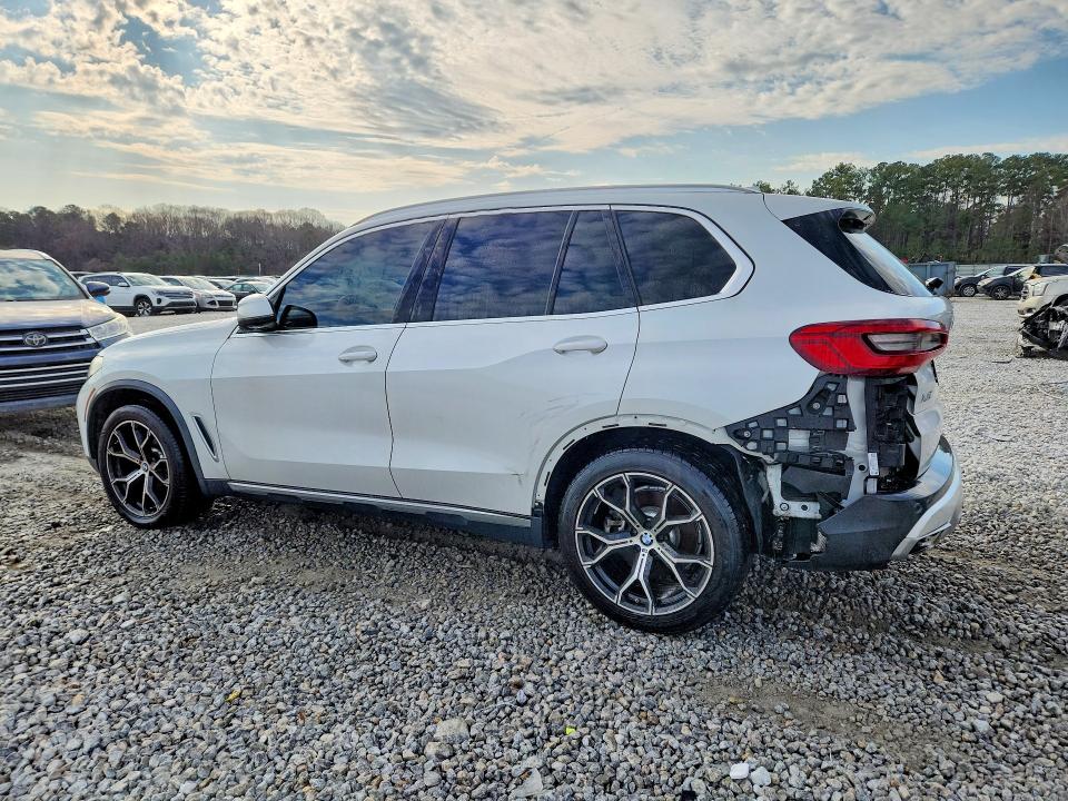 95890725 :رقم المزاد ، 5UXCR6C57KLL08683 vin ، 2019 Bmw X5 مزاد بيع