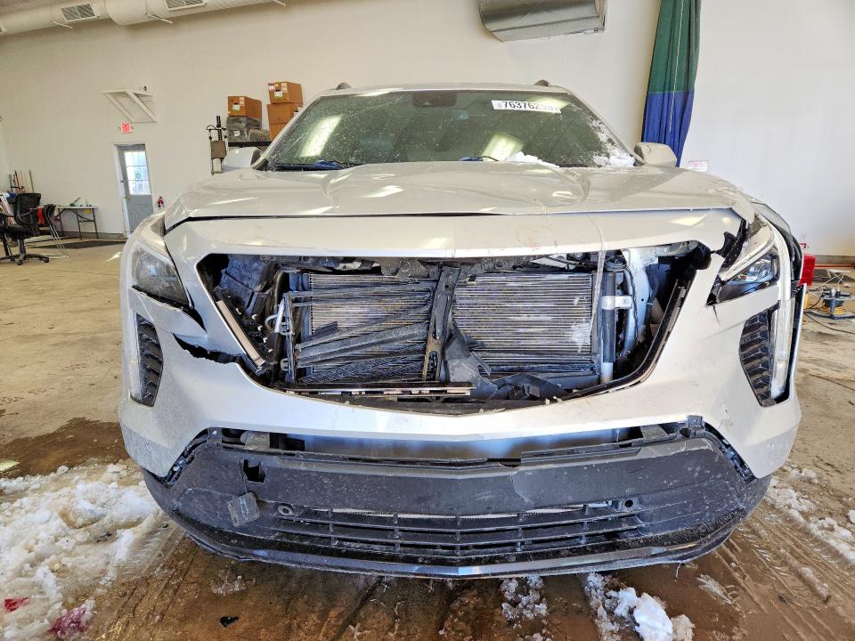 76376255 :رقم المزاد ، 1GYFZFR45KF224061 vin ، 2019 Cadillac Xt4 مزاد بيع