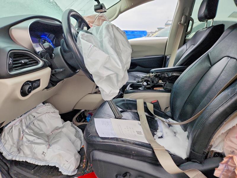 76127325 :رقم المزاد ، 2C4RC1BG2MR588798 vin ، 2021 Chrysler Pacifica مزاد بيع