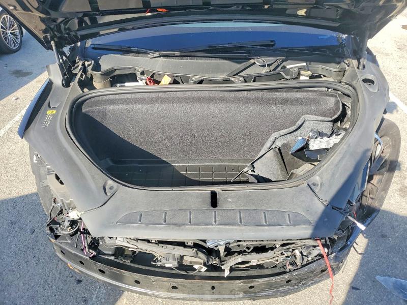 75759705 :رقم المزاد ، 5YJXCDE21JF120089 vin ، 2018 Tesla Model X مزاد بيع
