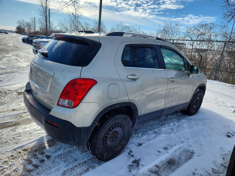 2015 Chevrolet Trax მანქანა იყიდება აუქციონზე, vin: 3GNCJSSB7FL212305, აუქციონის ნომერი: 75023455