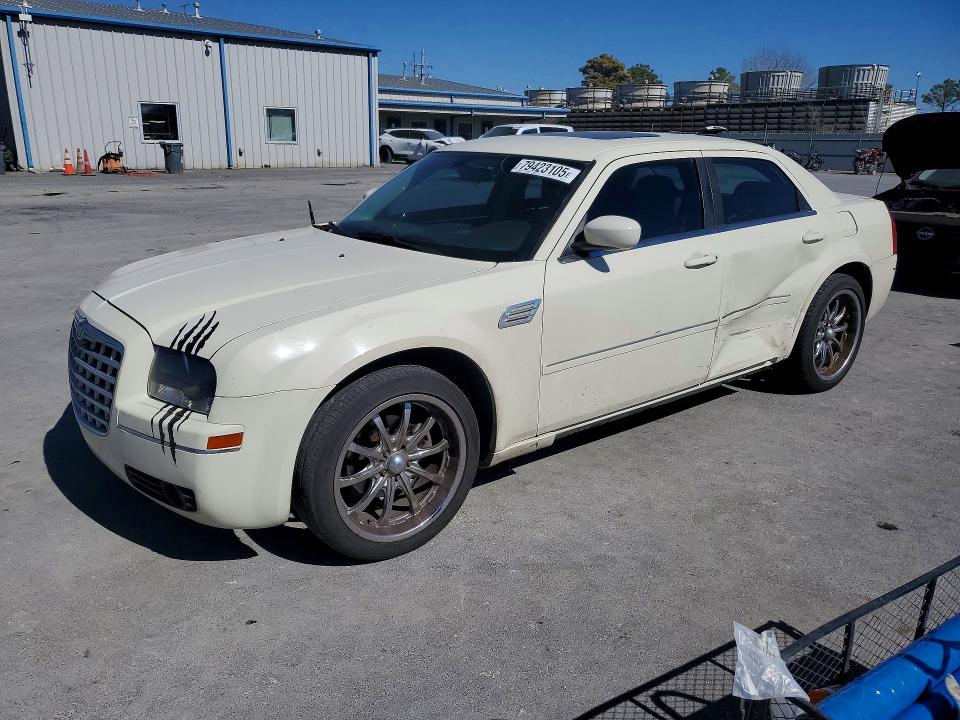 Продажа на аукционе авто 2006 Chrysler 300, vin: 2C3KA53G06H531476, номер лота: 79423105