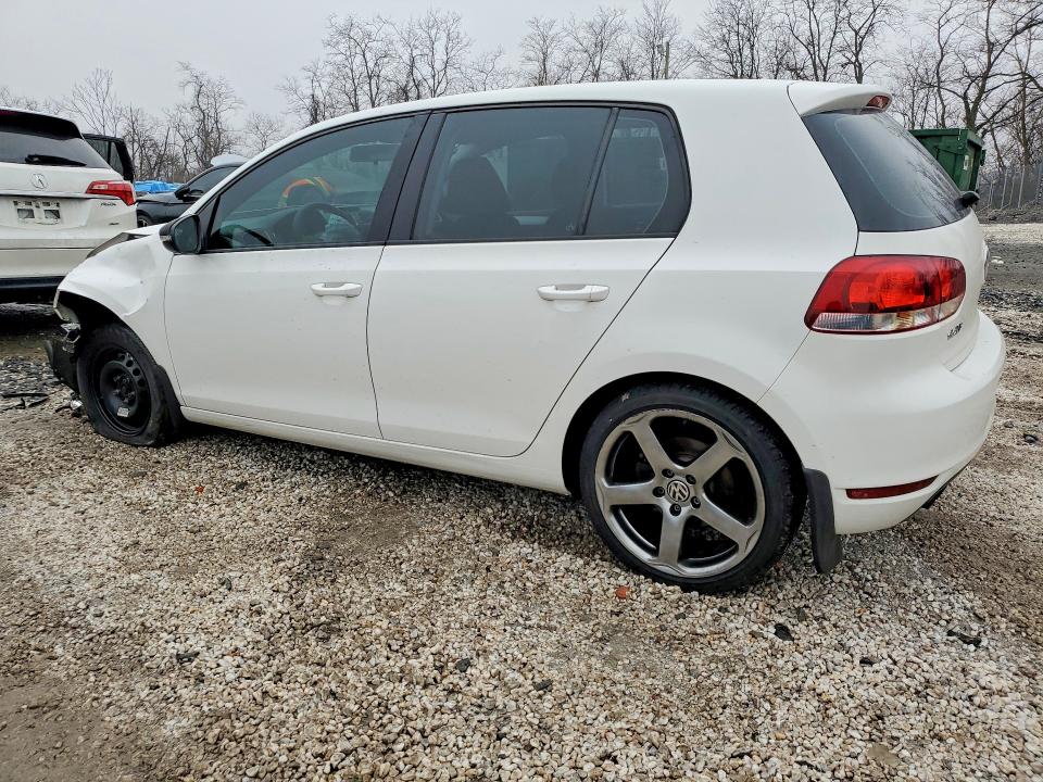 78303845 :رقم المزاد ، WVWDB7AJ9AW423590 vin ، 2010 Volkswagen Golf مزاد بيع