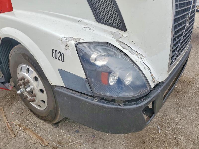 Aukcja sprzedaży 2011 Volvo Vn, vin: 4V4NC9EJ6BN297238, numer aukcji: 77561745