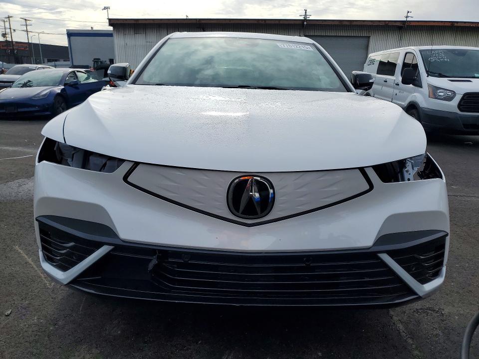 Продажа на аукционе авто 2024 Acura Zdx, vin: 4W5KHMRK0RZ517906, номер лота: 77612215
