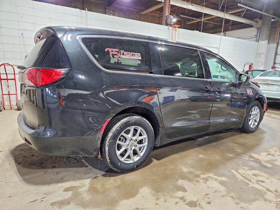 2022 Chrysler Voyager მანქანა იყიდება აუქციონზე, vin: 2C4RC1CG8NR208783, აუქციონის ნომერი: 76656045