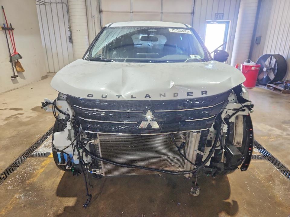 Продаж на аукціоні авто 2022 Mitsubishi Outlander, vin: JA4J4UA82NZ080354, номер лоту: 76456885