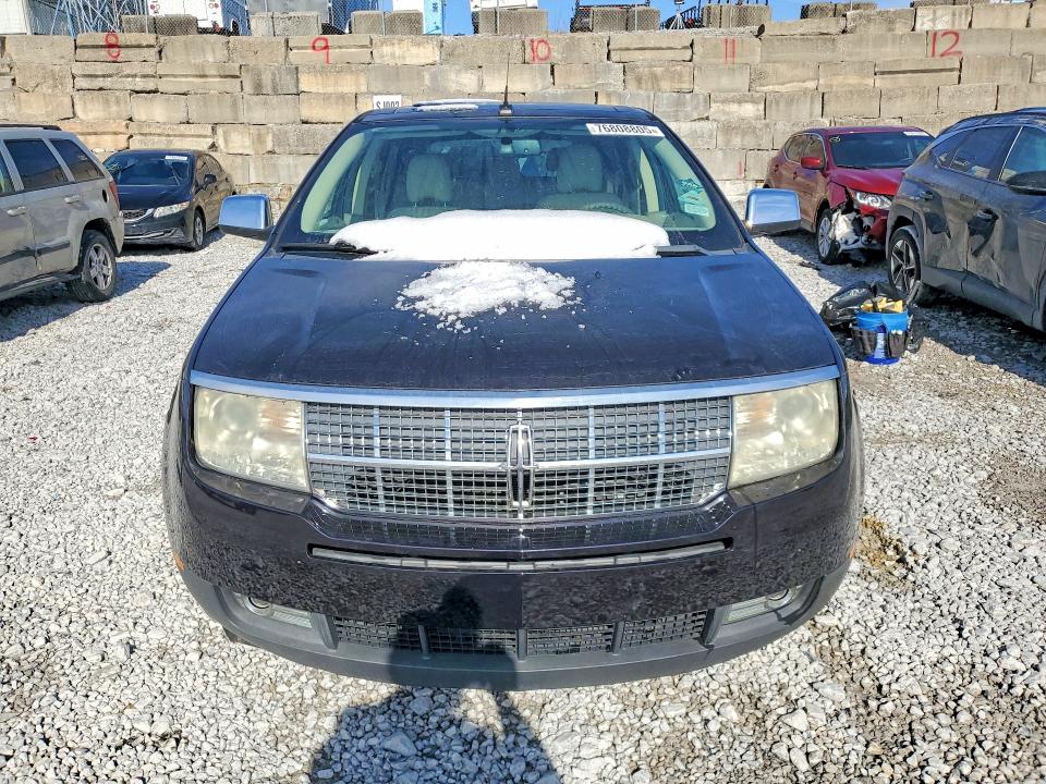 Auction sale of the 2007 Lincoln Townhouse Mkx, vin: 2LMDU88C07BJ31151, lot number: 76808805